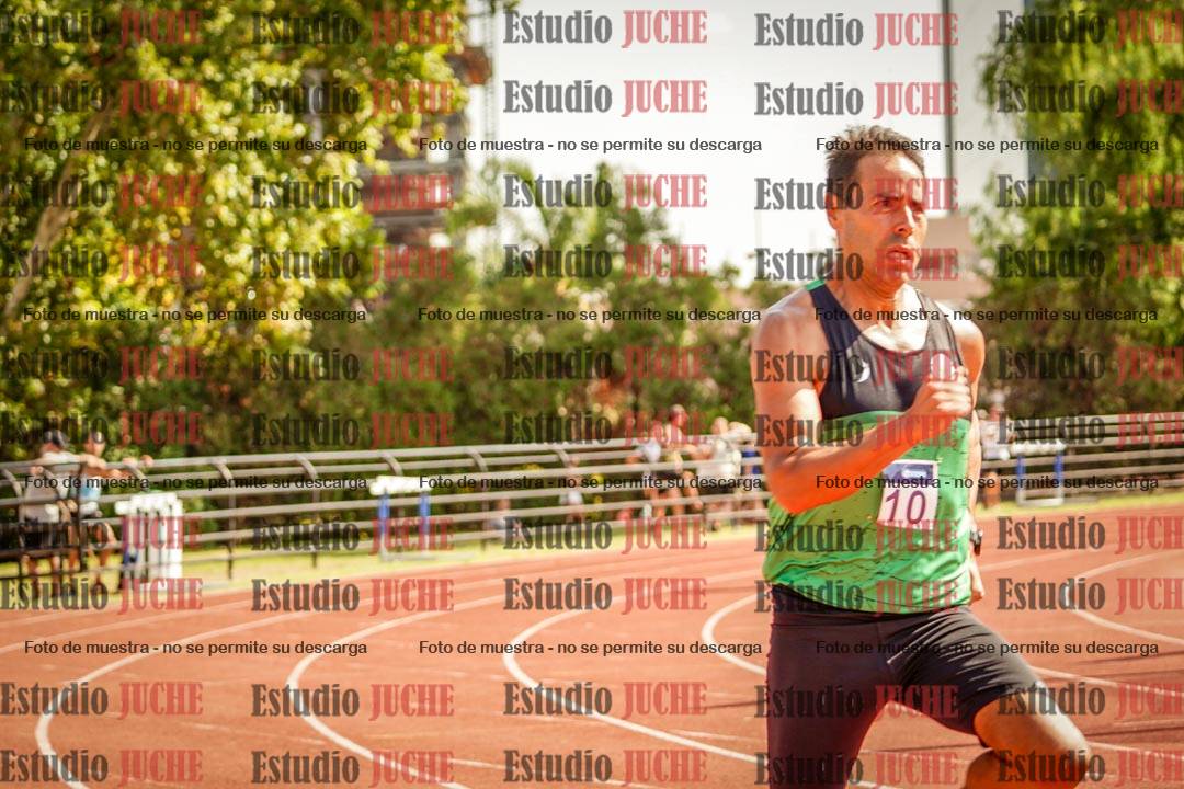 Fotos de los 800 m llanos de varones