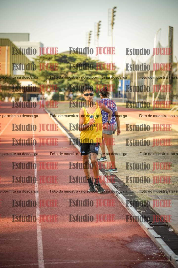 Fotos de los 3000 m de marcha de mujeres y varones