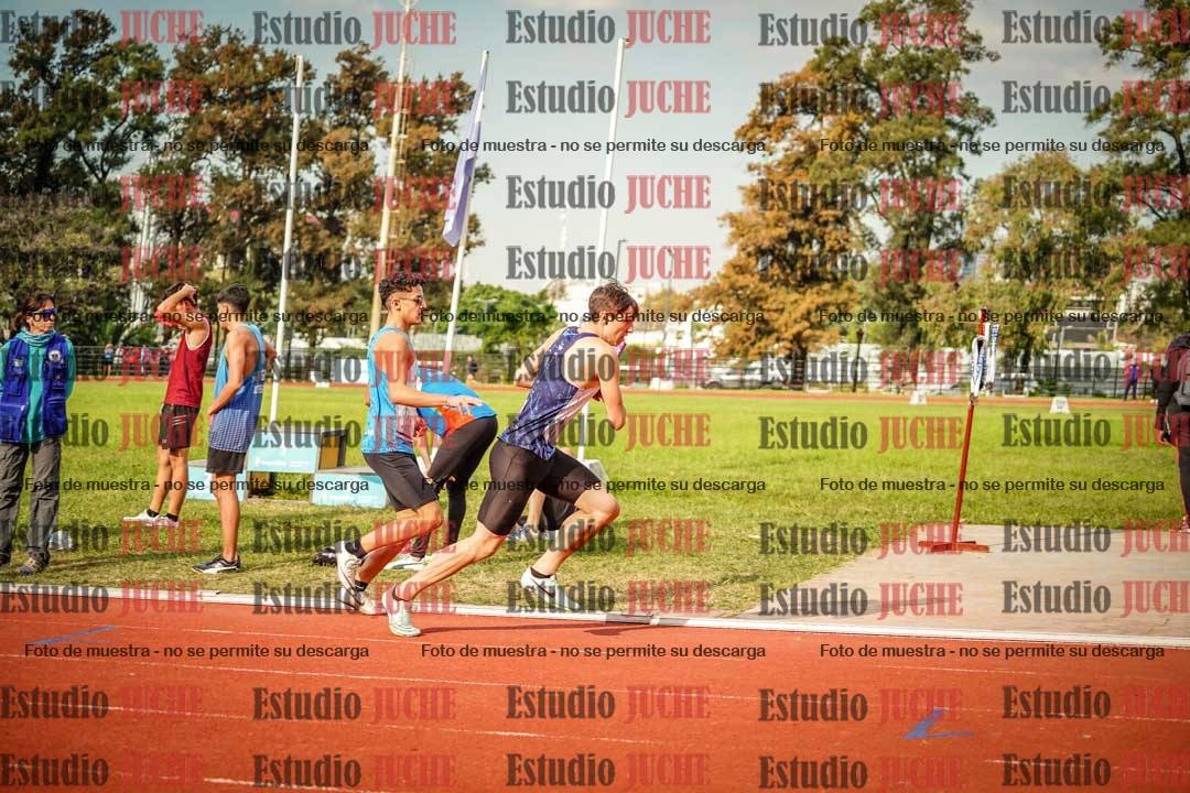 Fotos de las postas 4x400 m llanos de varones