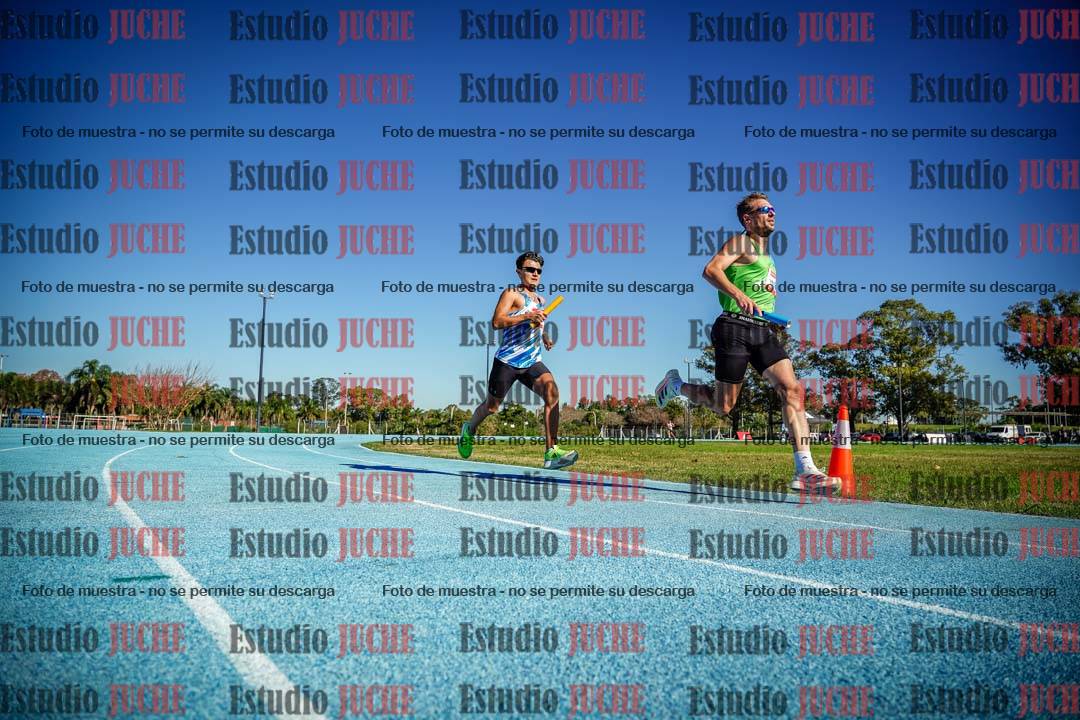 Fotos durante los relevos
