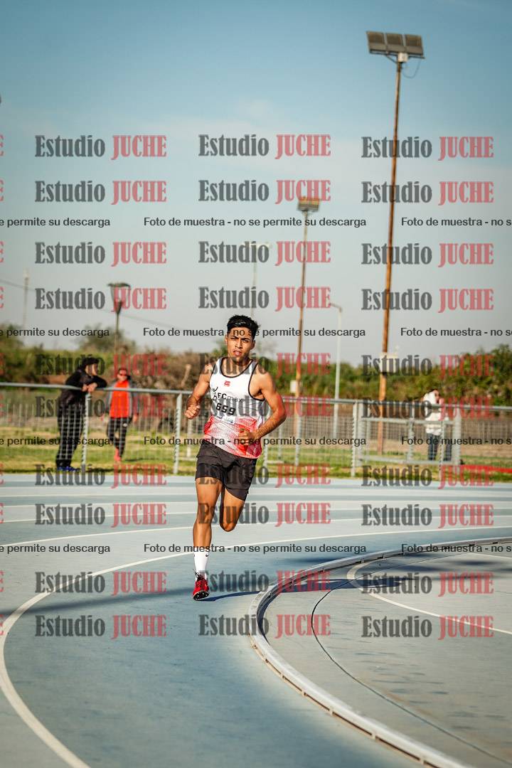 Fotos de los 1500 m llanos de varones