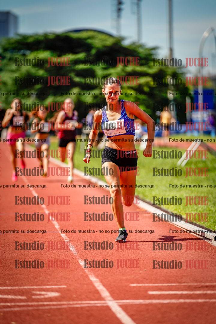 Fotos de los 600 m de mujeres