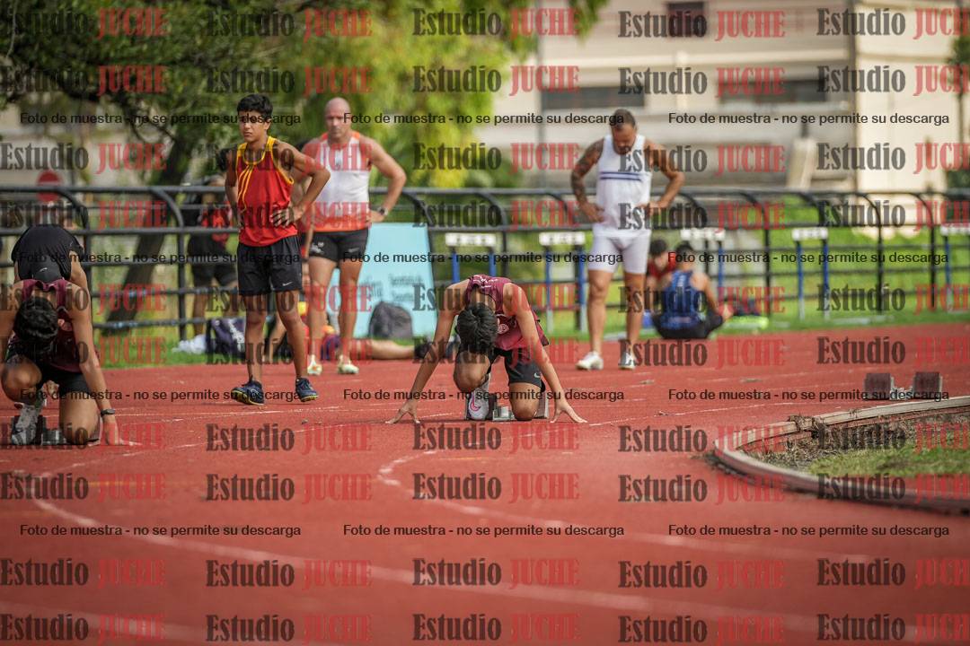 Fotos de los 200 m llanos de varones