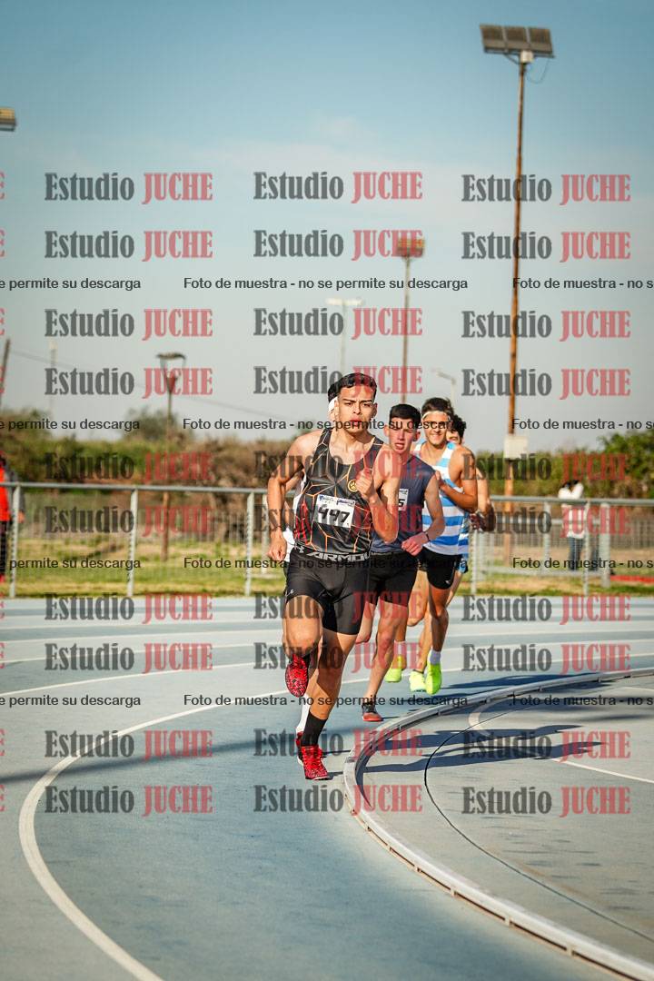 Fotos de los 1500 m llanos de varones