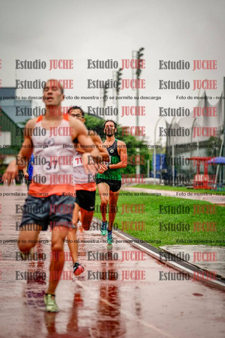 Fotos de los 800 m de varones