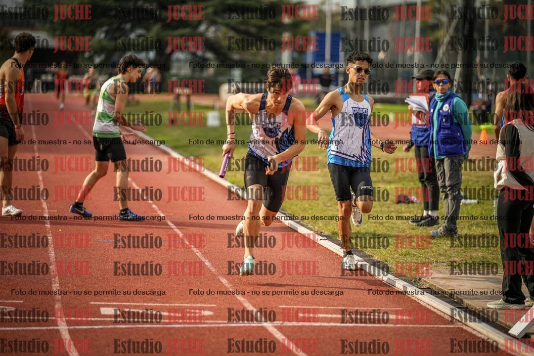 Fotos de las postas 4x400 m llanos de varones