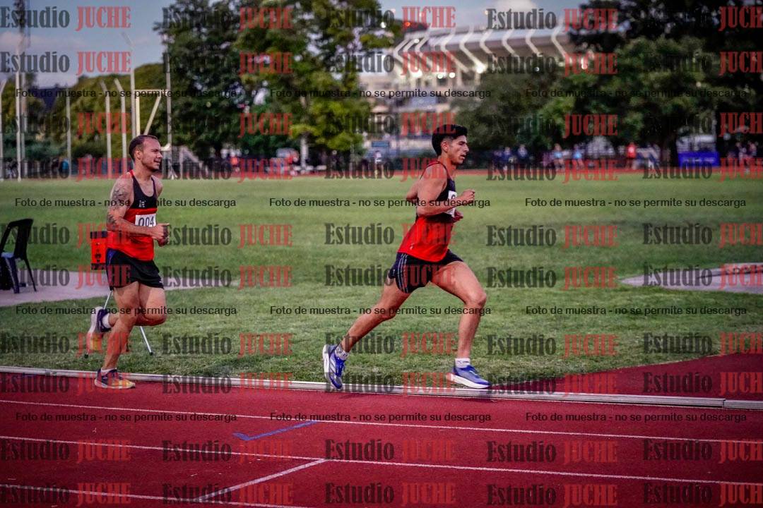 Fotos de los 1500 m llanos de varones