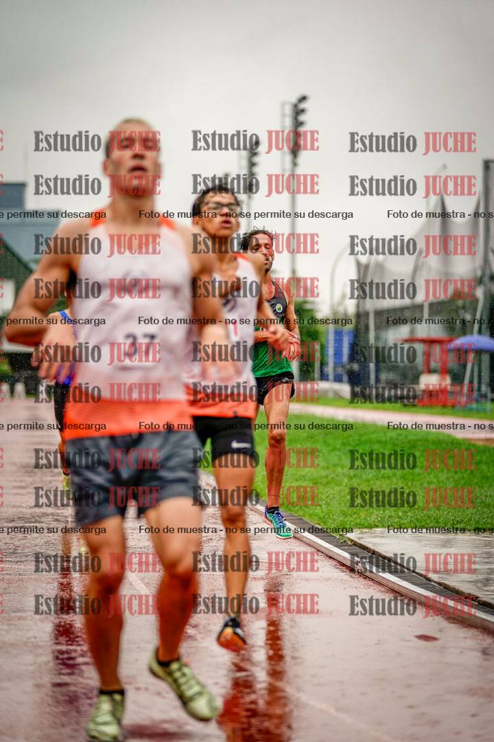 Fotos de los 800 m de varones