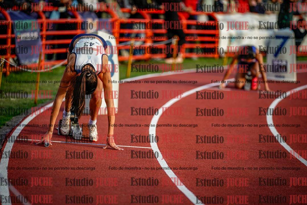 Fotos de los relevos 4x400 m de mujeres