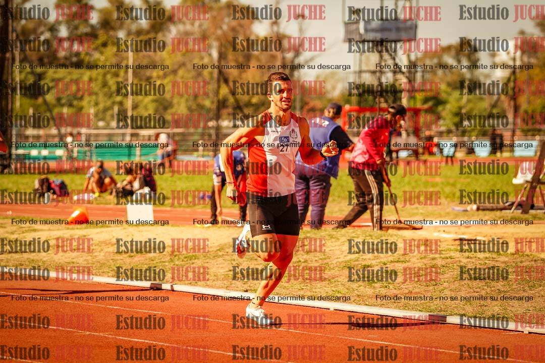 Fotos de los 800 m llanos de varones