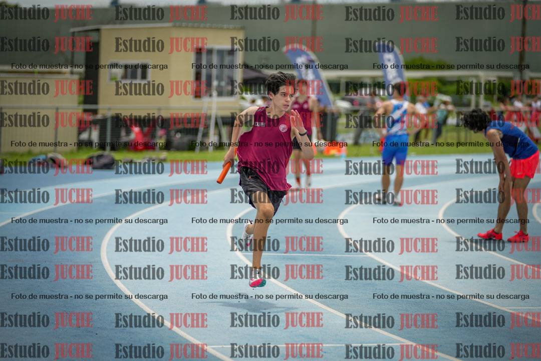 Fotos de las postas 4x200 m llanos de varones