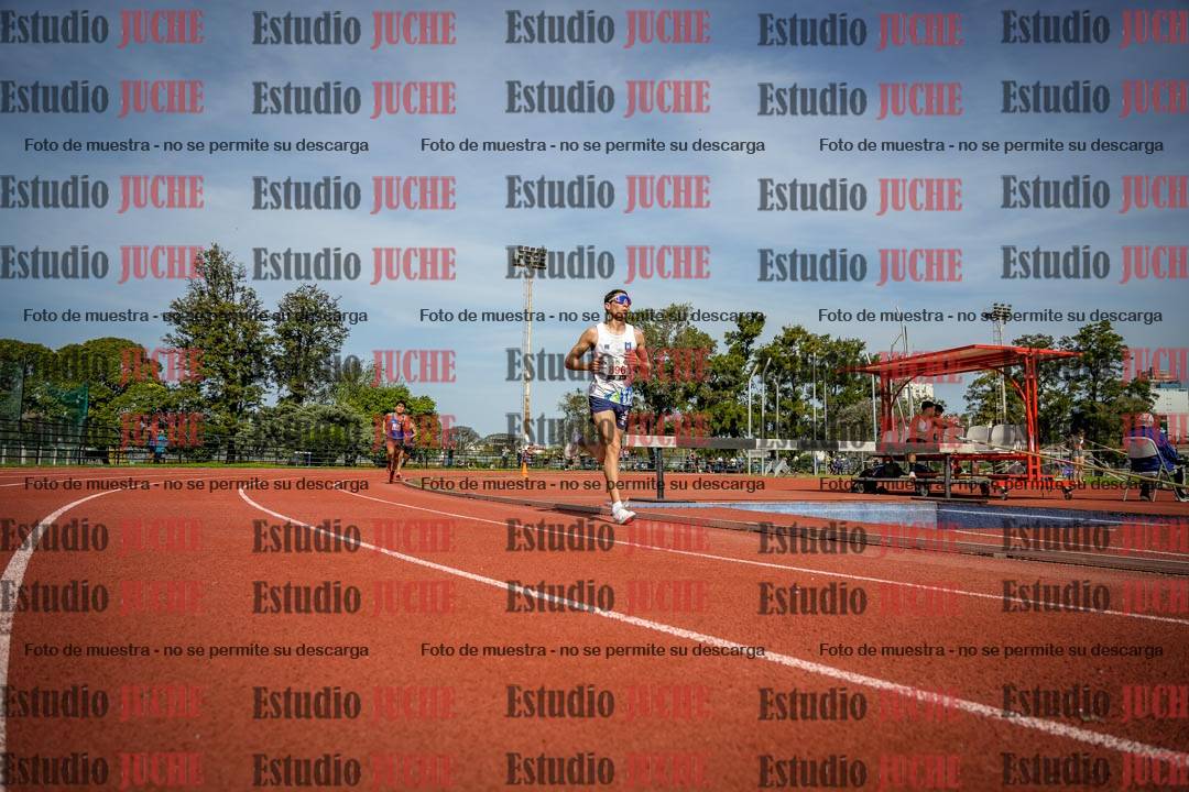 Fotos de los 3000 m llanos de varones