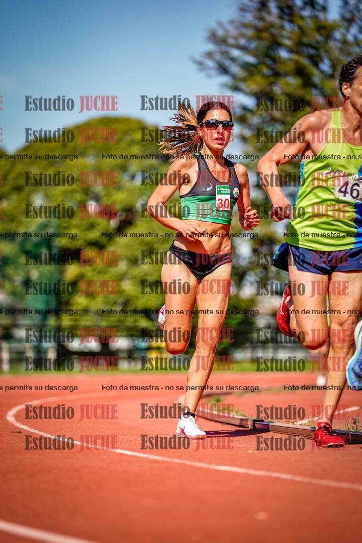 Fotos de los 5000 m llanos de mujeres y varones