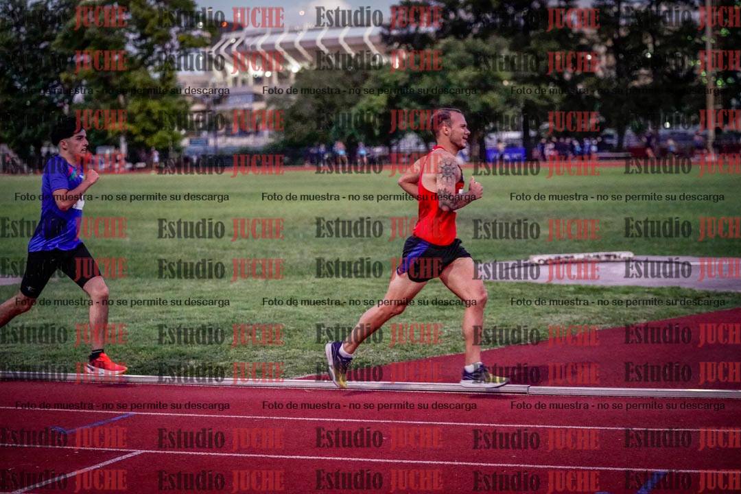 Fotos de los 1500 m llanos de varones