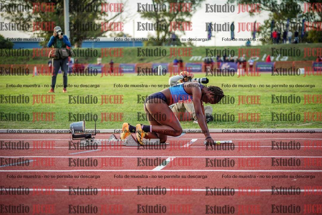 Fotos de los relevos 4x400 m de mujeres