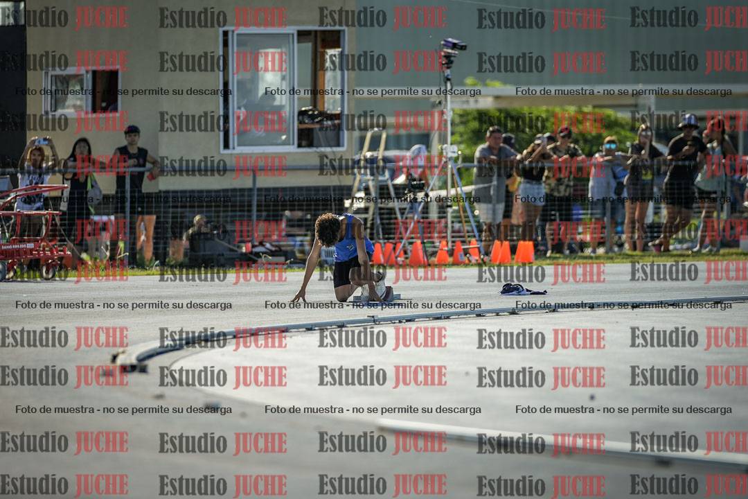 Fotos de los 400 m llanos de varones