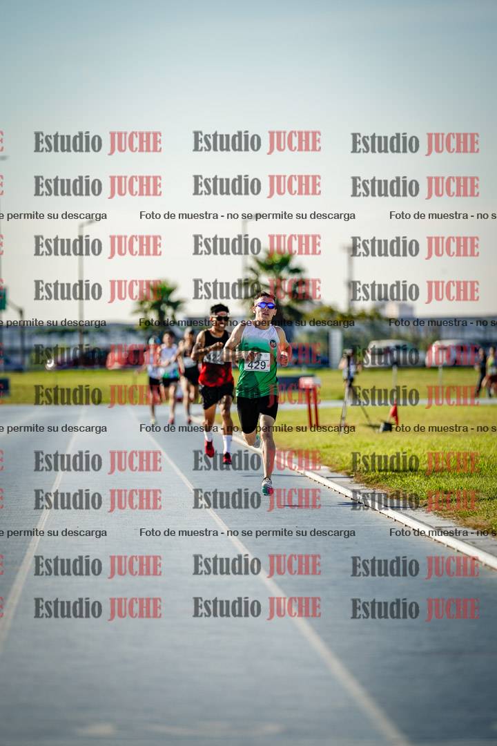 Fotos de los 1500 m llanos de varones