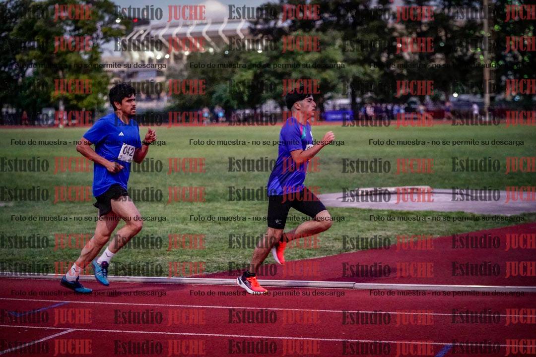 Fotos de los 1500 m llanos de varones