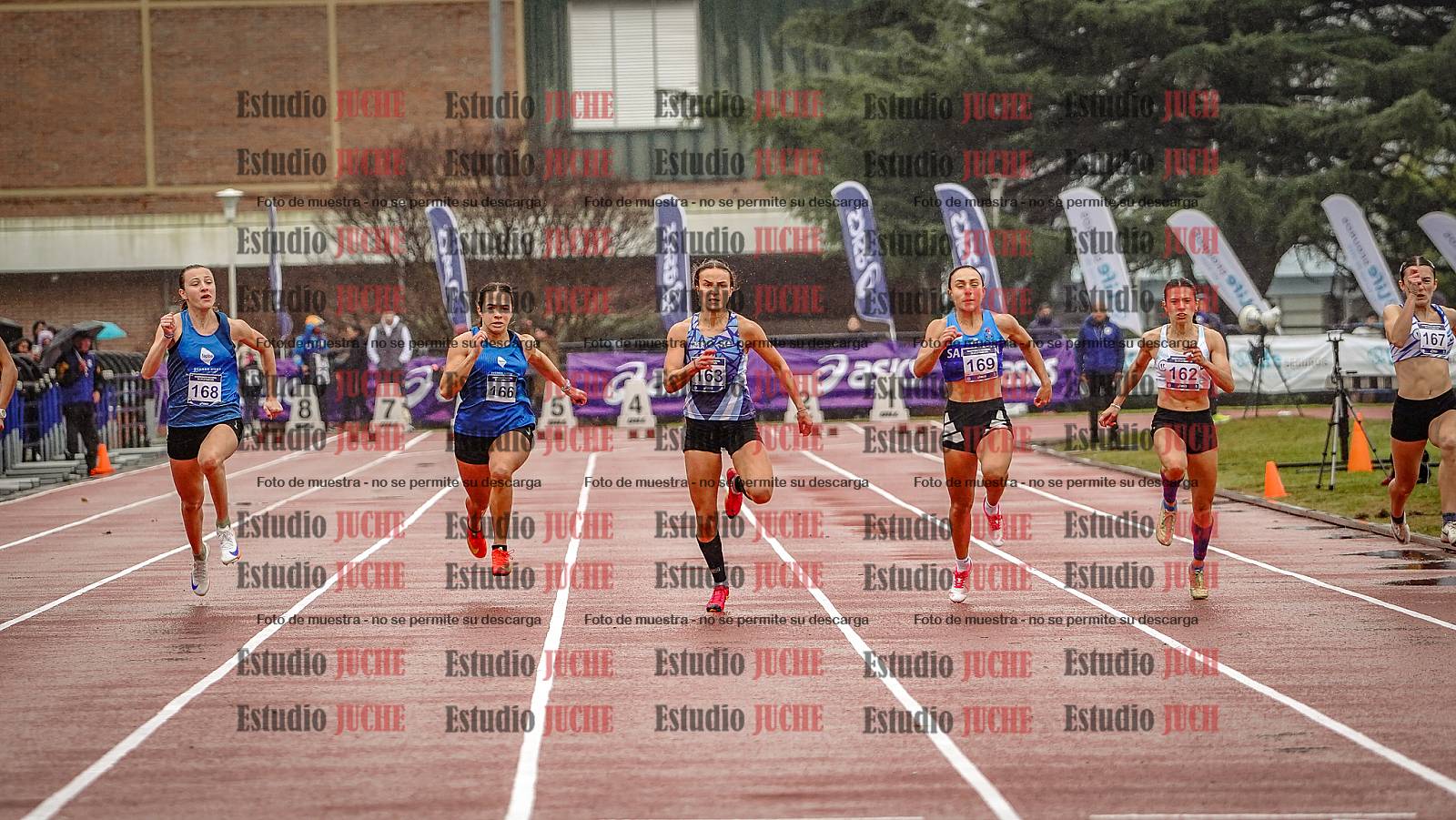 Fotos de los 100 m llanos de mujeres - FINAL