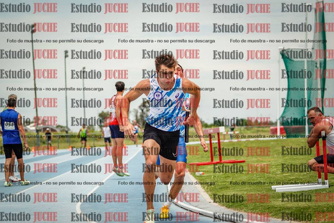 Fotos de las postas 4x200 m llanos de varones