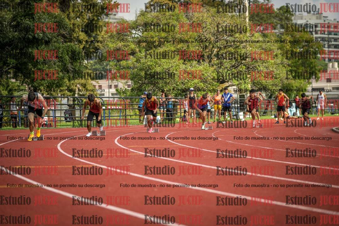 Fotos de los 200 m llanos de varones