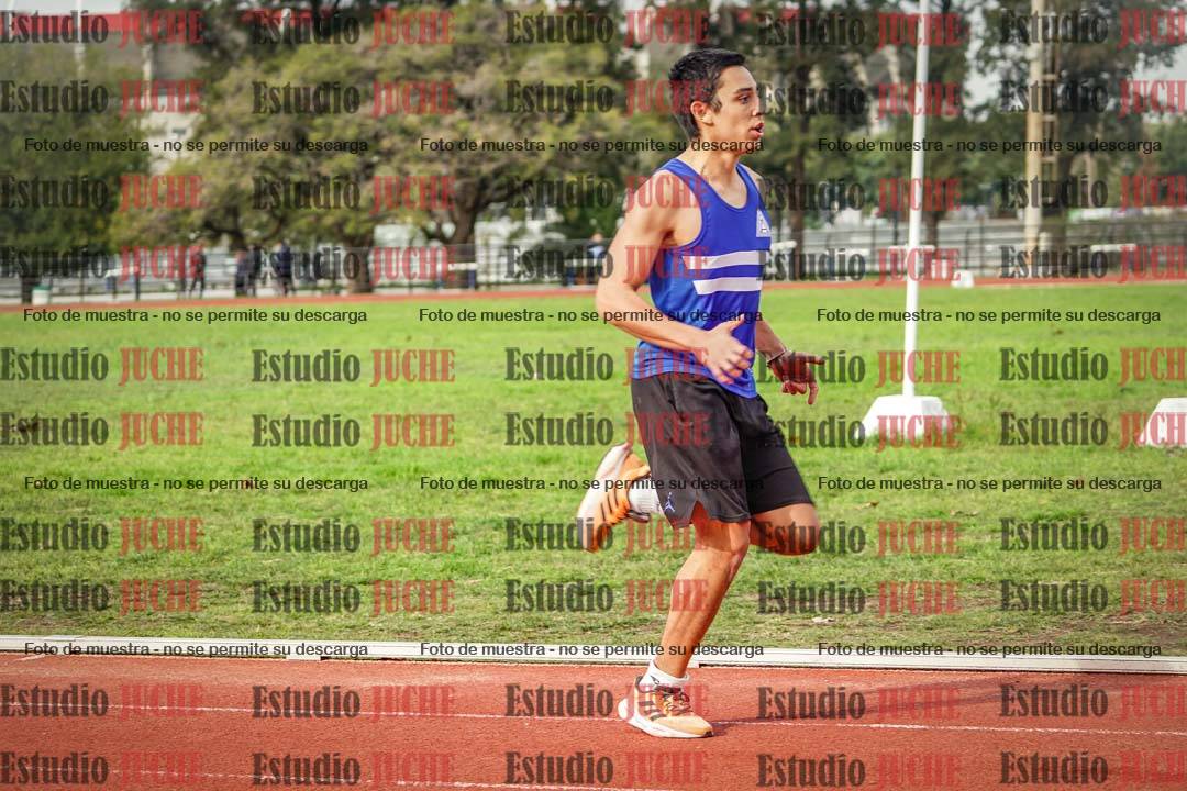 Fotos de los 400 m llanos de varones