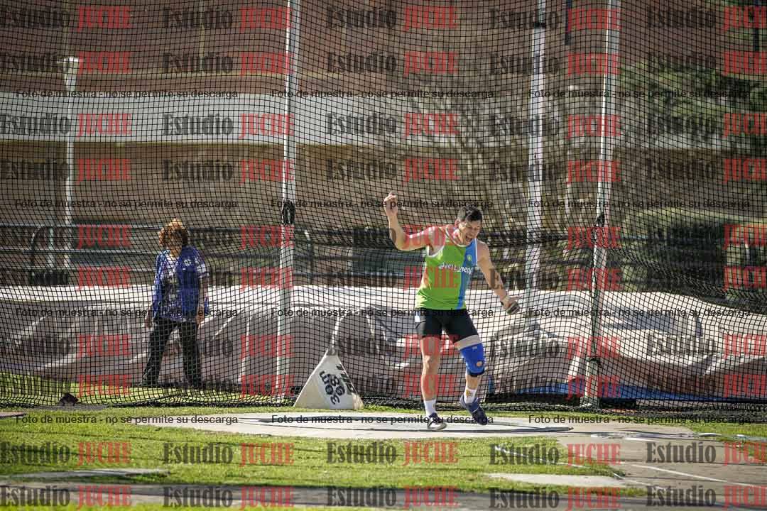 Fotos del lanzamiento de martillo de varones