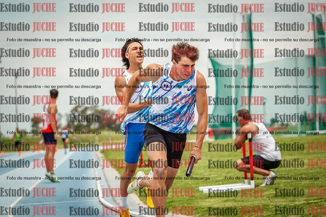 Fotos de las postas 4x200 m llanos de varones