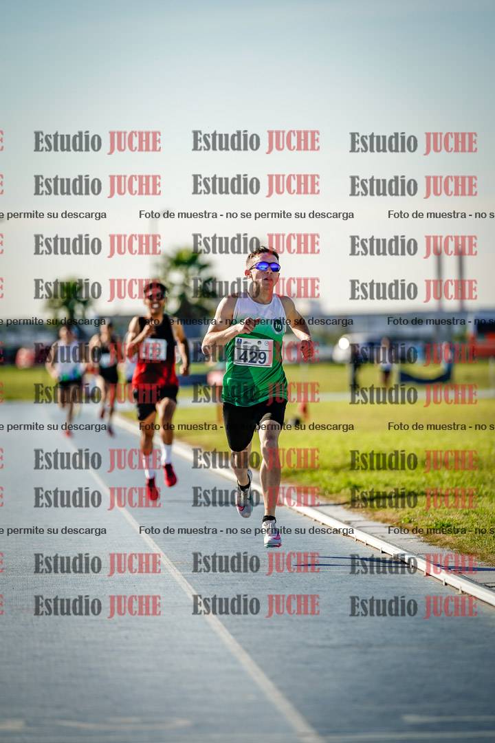Fotos de los 1500 m llanos de varones