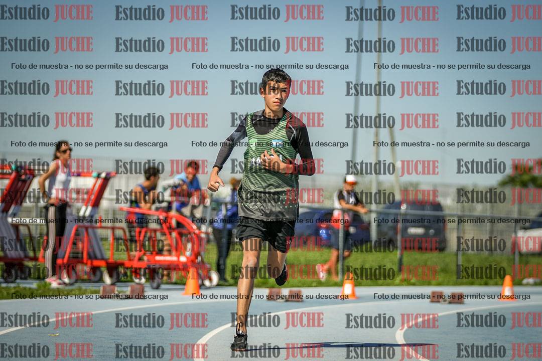 Fotos de los 150 m llanos de varones