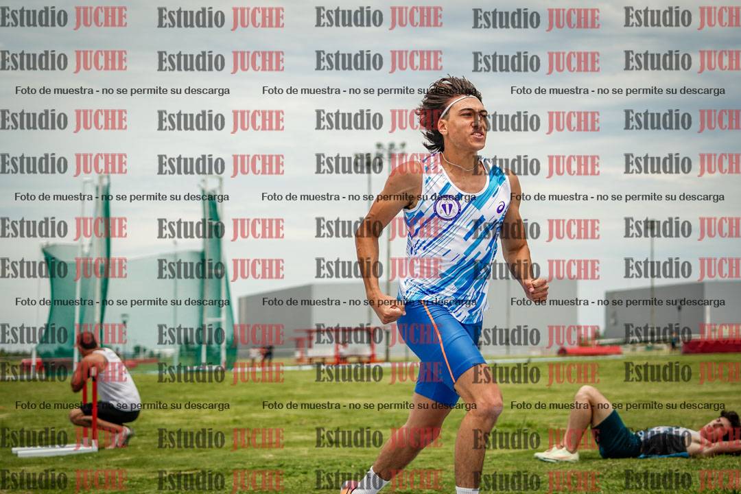 Fotos de las postas 4x200 m llanos de varones