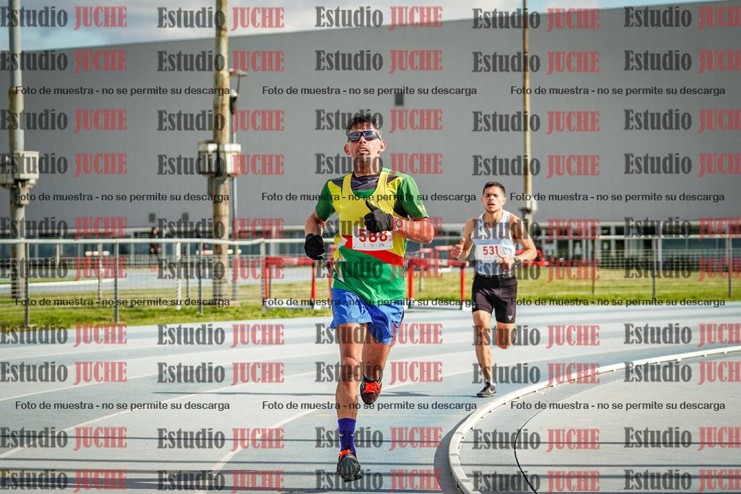 Fotos de los 5000 m llanos de varones
