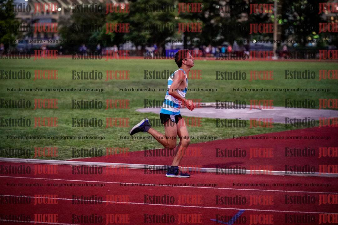 Fotos de los 1500 m llanos de varones