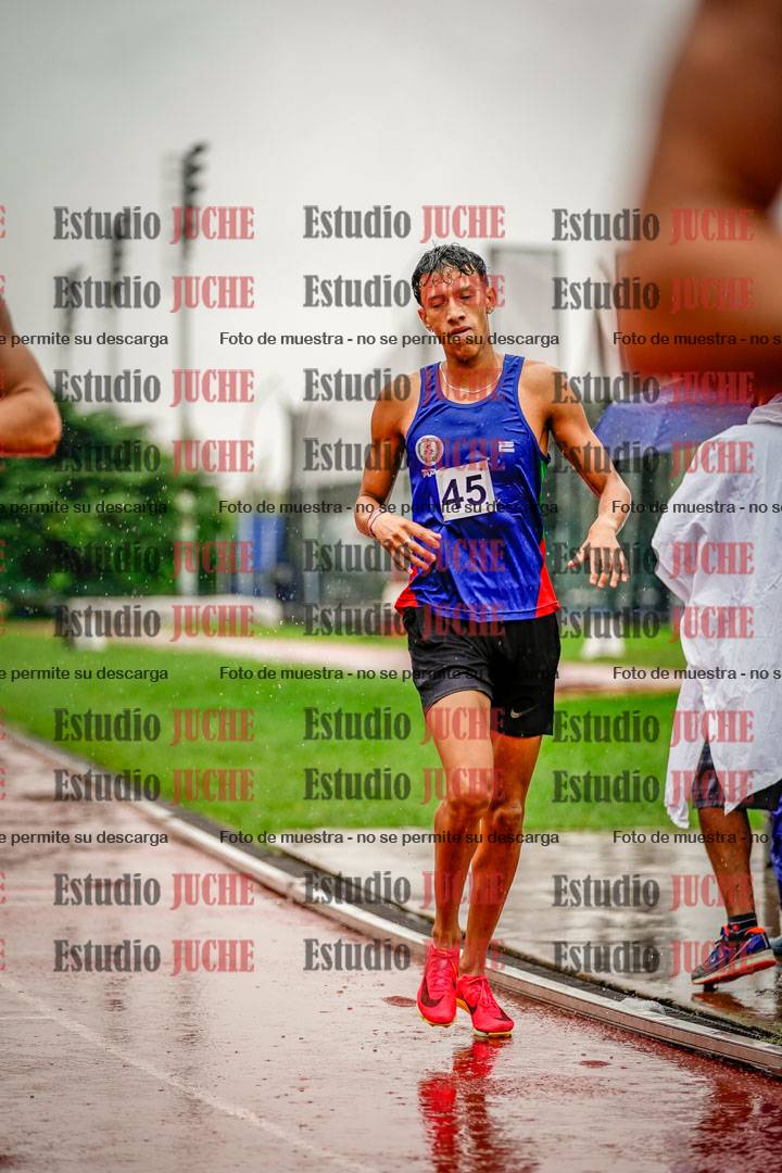 Fotos de los 800 m de varones