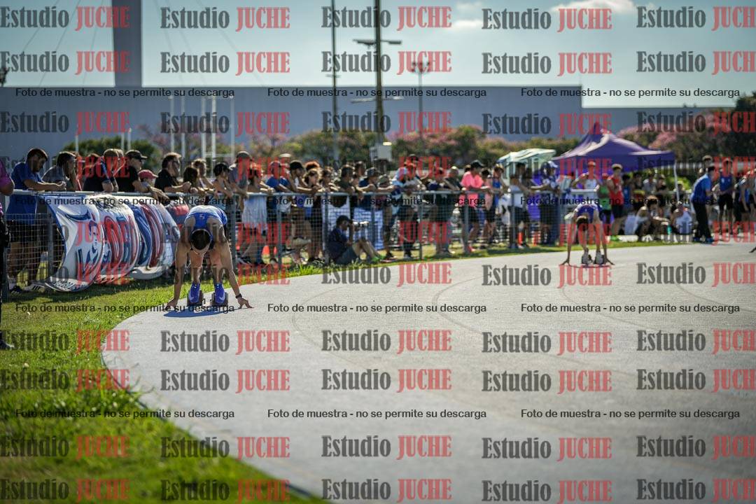 Fotos de los 400 m llanos de varones