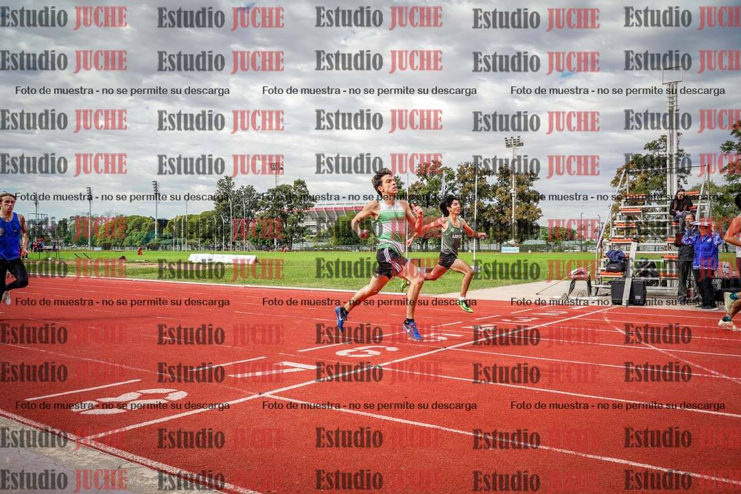 Fotos de los 400 m llanos de varones