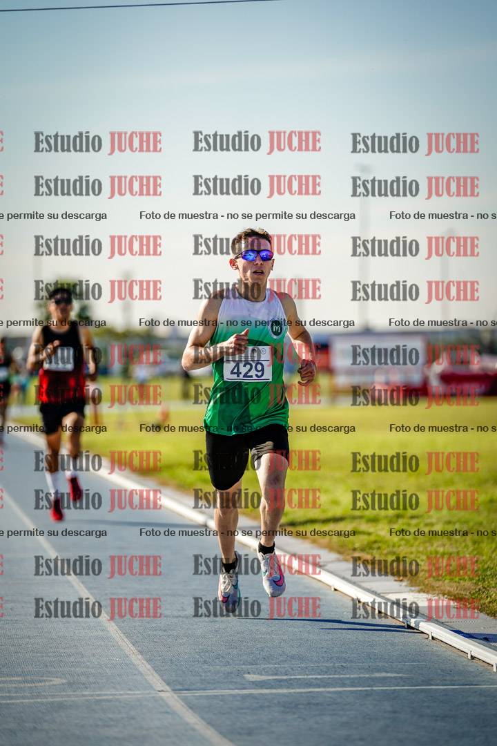 Fotos de los 1500 m llanos de varones