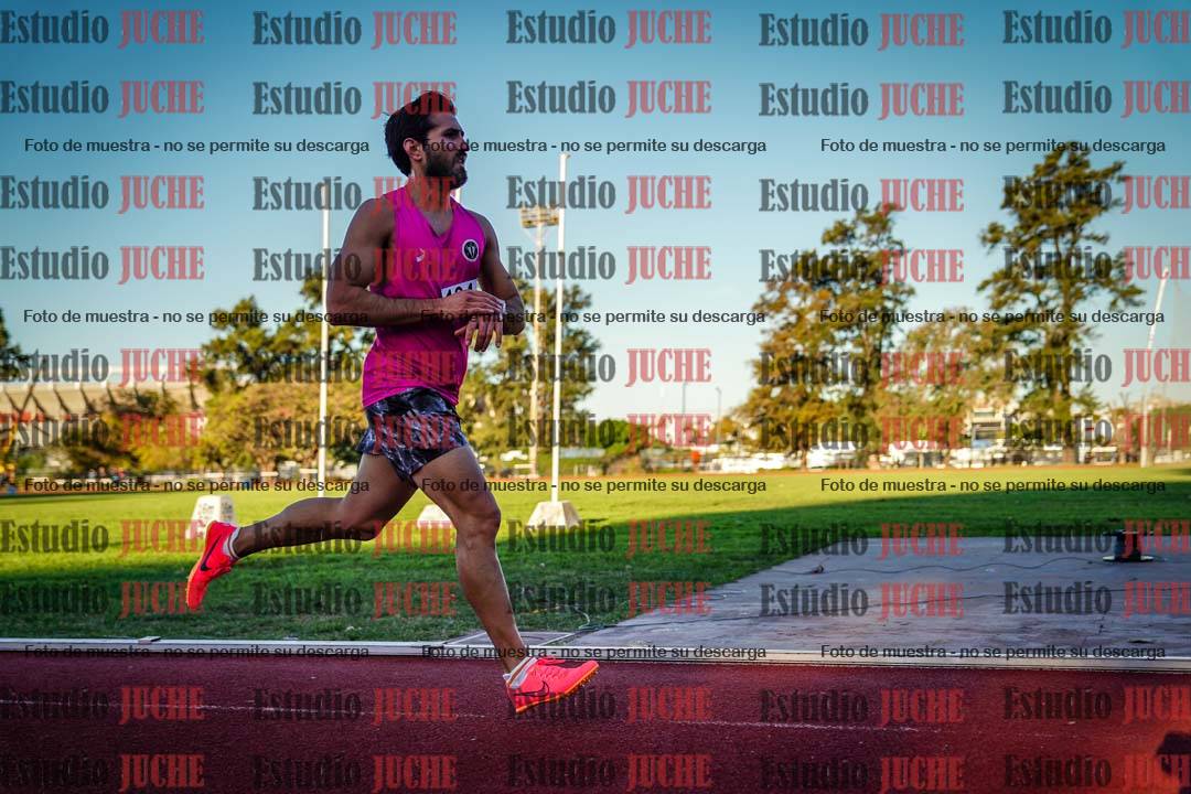 Fotos de los 3000 m llanos de varones