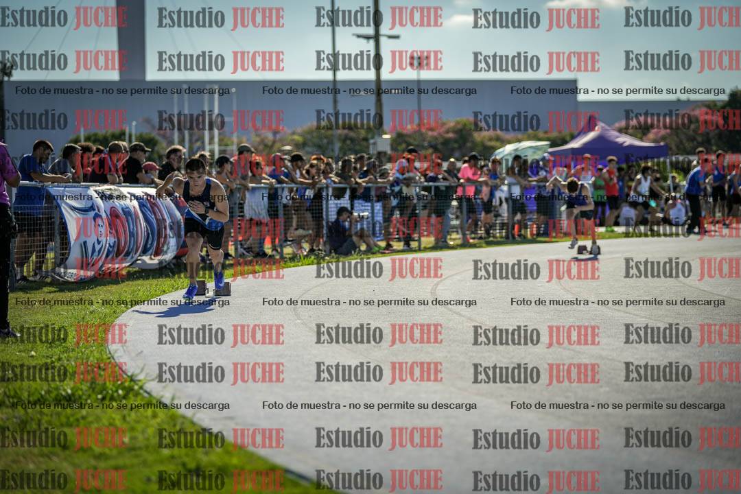 Fotos de los 400 m llanos de varones