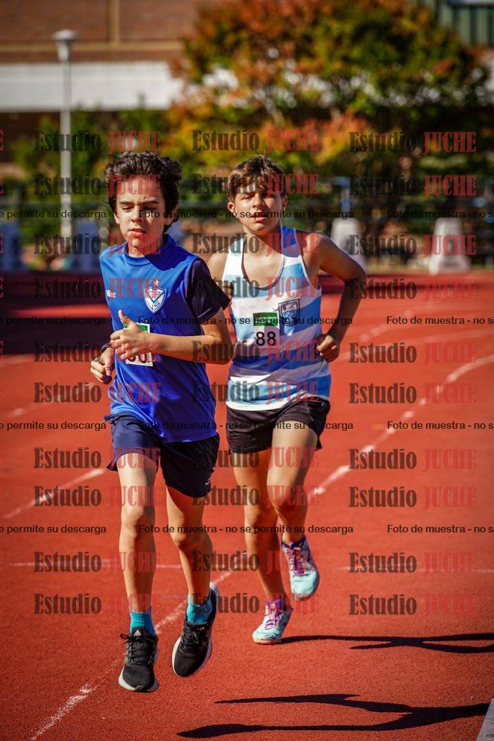 Fotos de los 1200 m llanos de varones