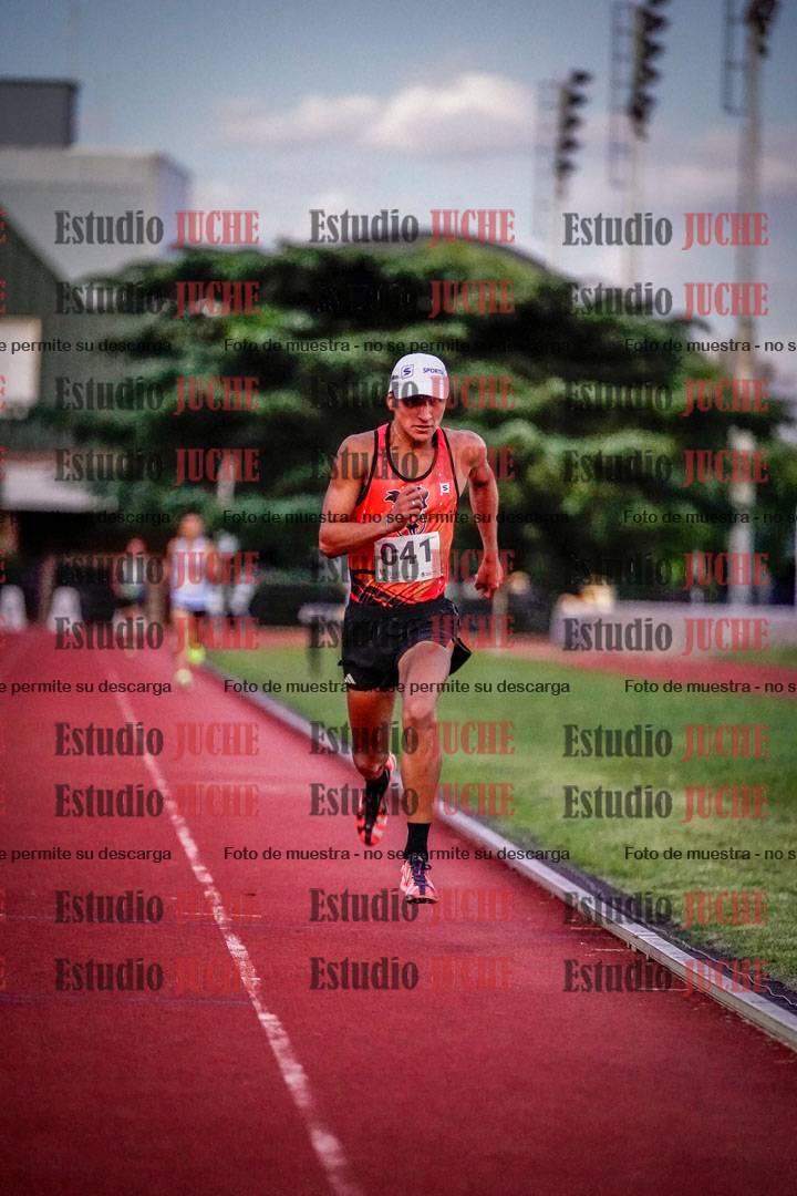 Fotos de los 1500 m llanos de varones