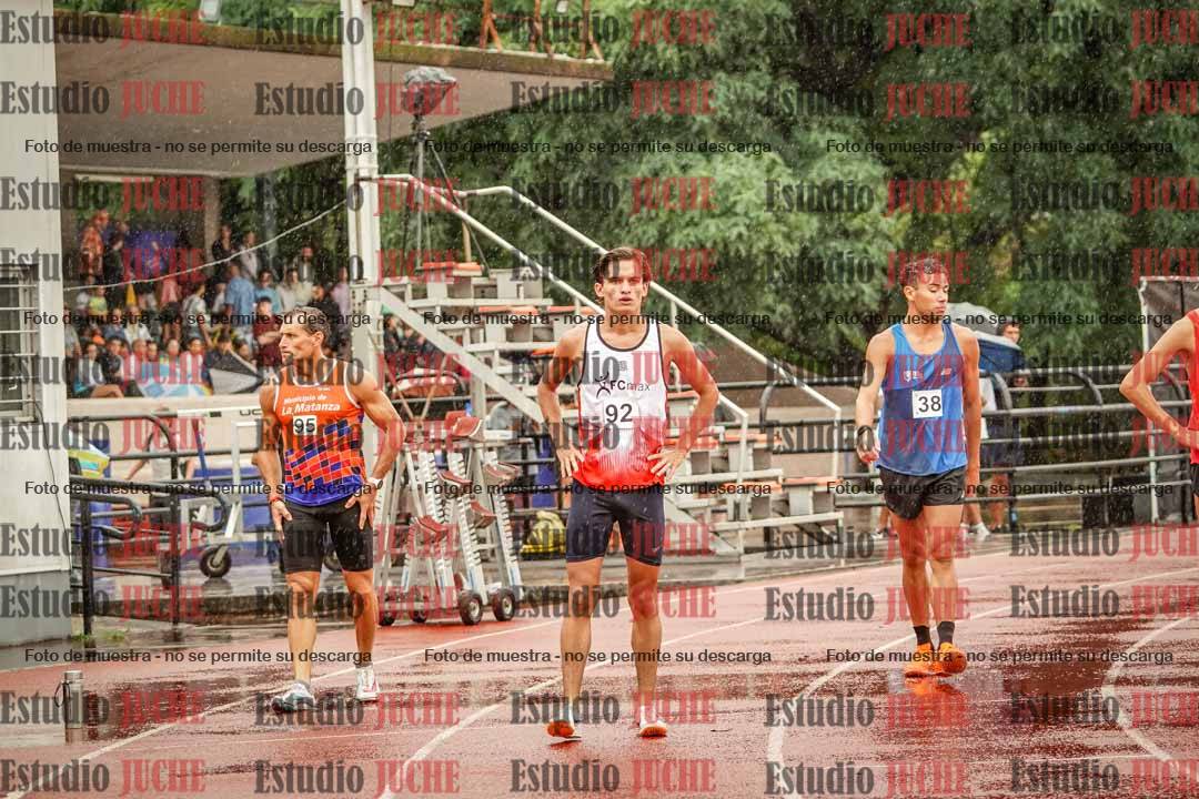 Fotos de los 800 m de varones