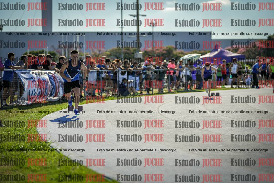 Fotos de los 400 m llanos de varones