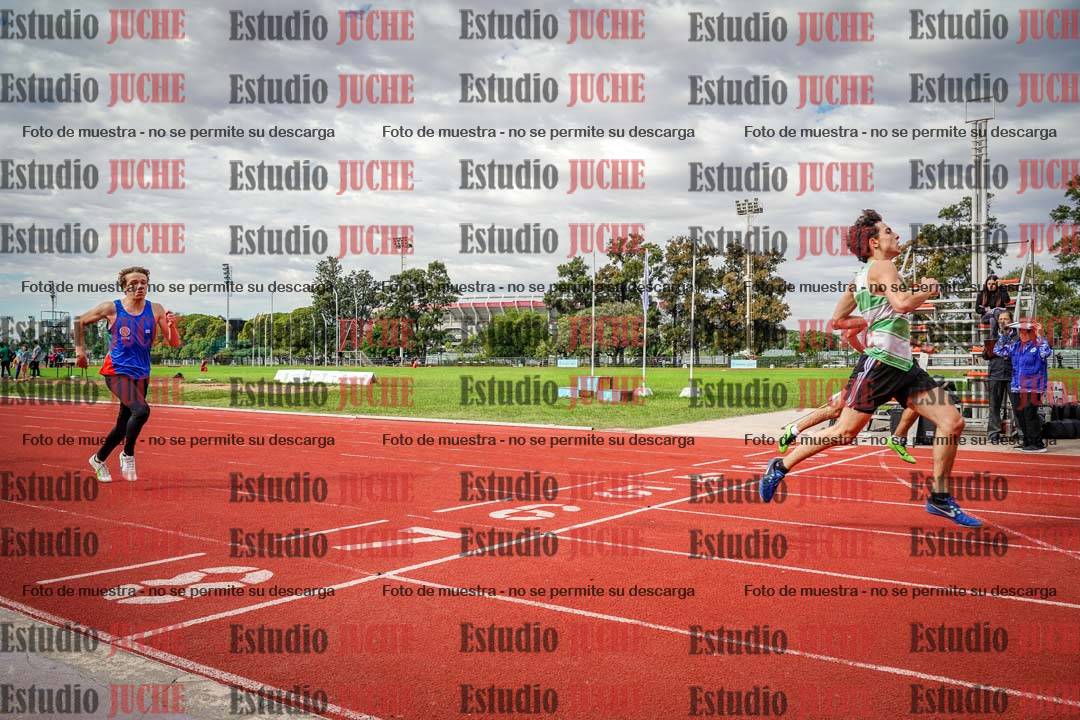 Fotos de los 400 m llanos de varones
