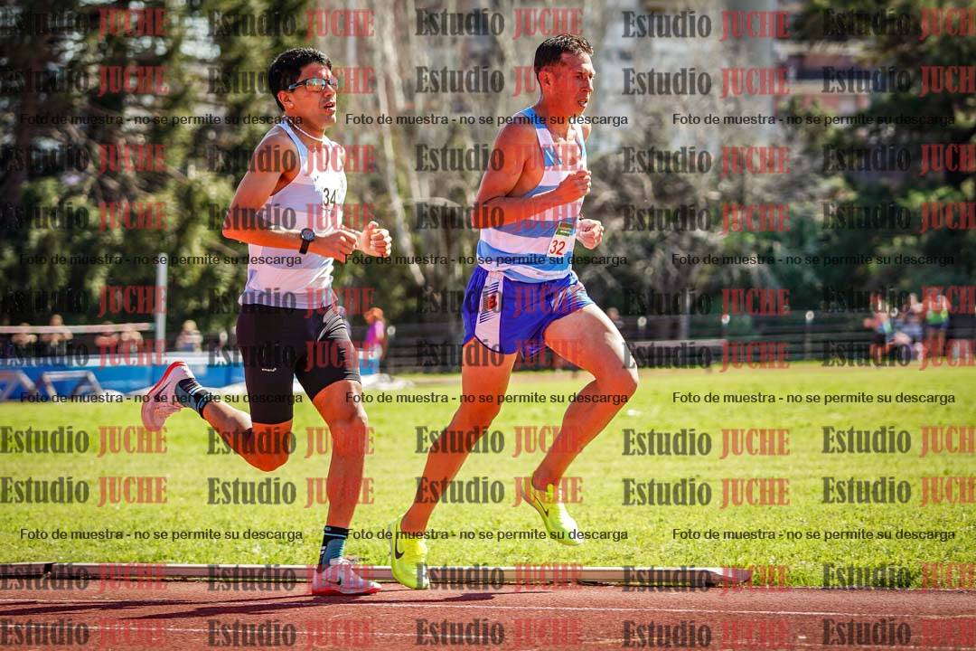 Fotos de los 5000 m llanos de mujeres y varones