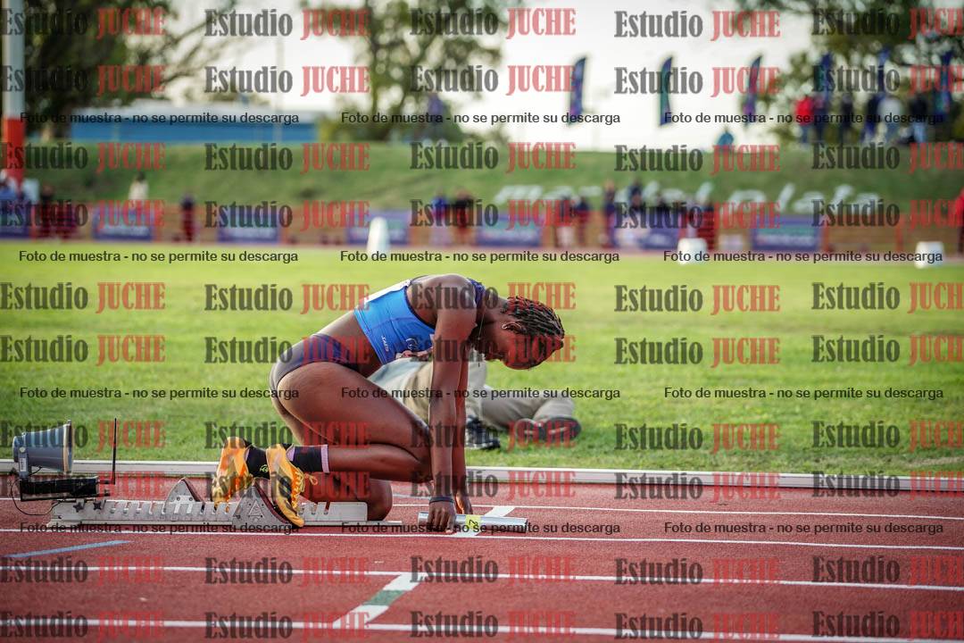 Fotos de los relevos 4x400 m de mujeres