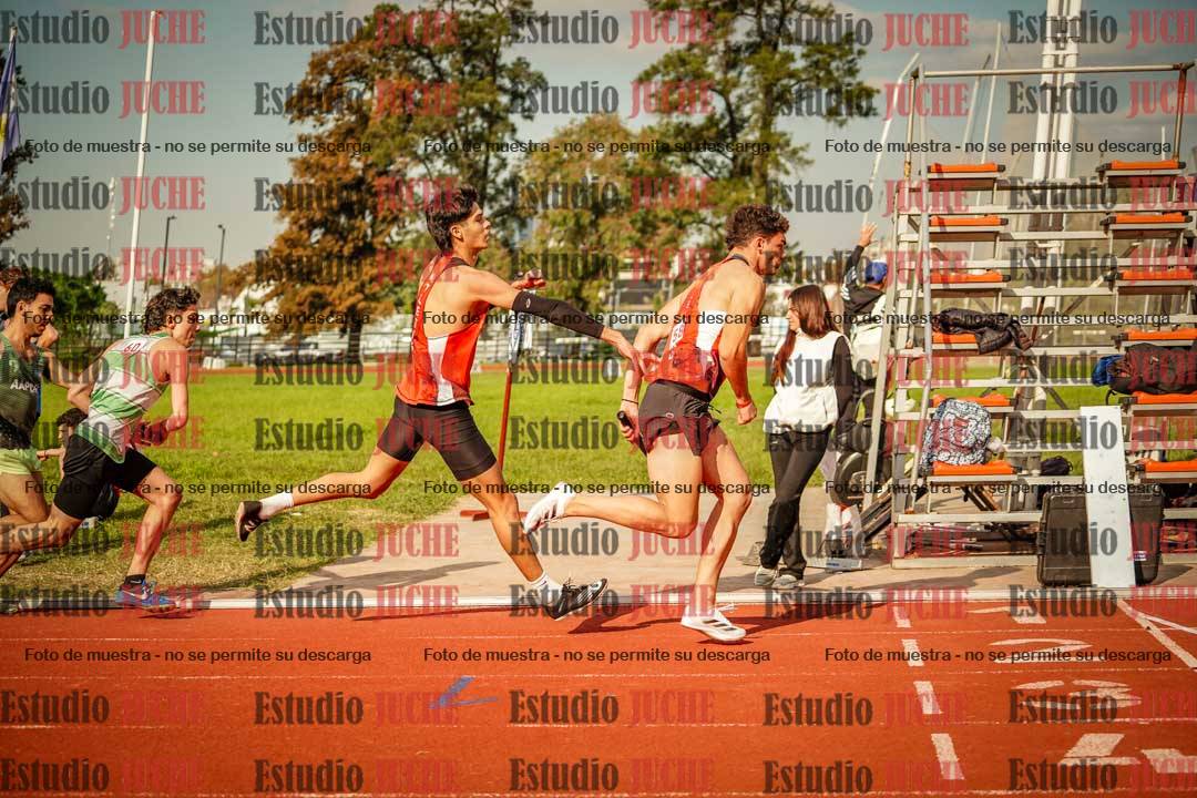 Fotos de las postas 4x400 m llanos de varones