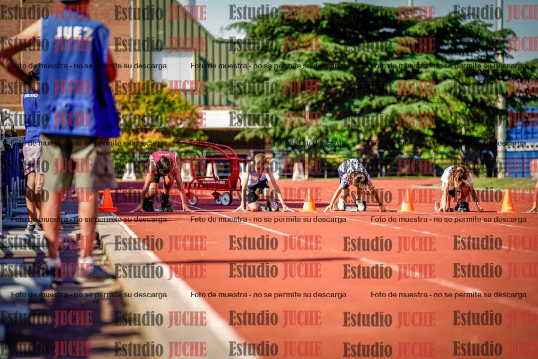 Fotos de los 50 m llanos de varones