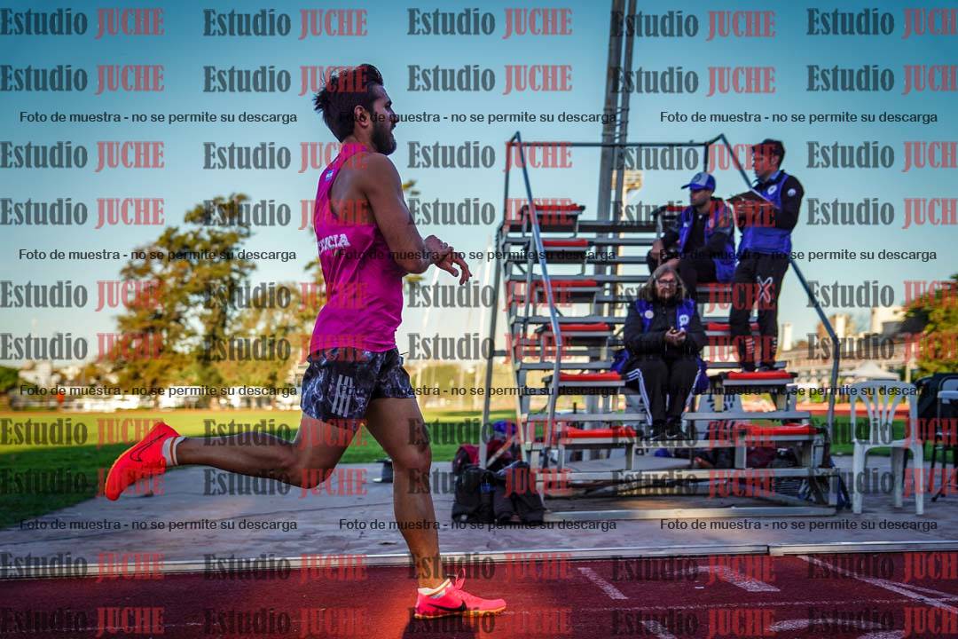 Fotos de los 3000 m llanos de varones