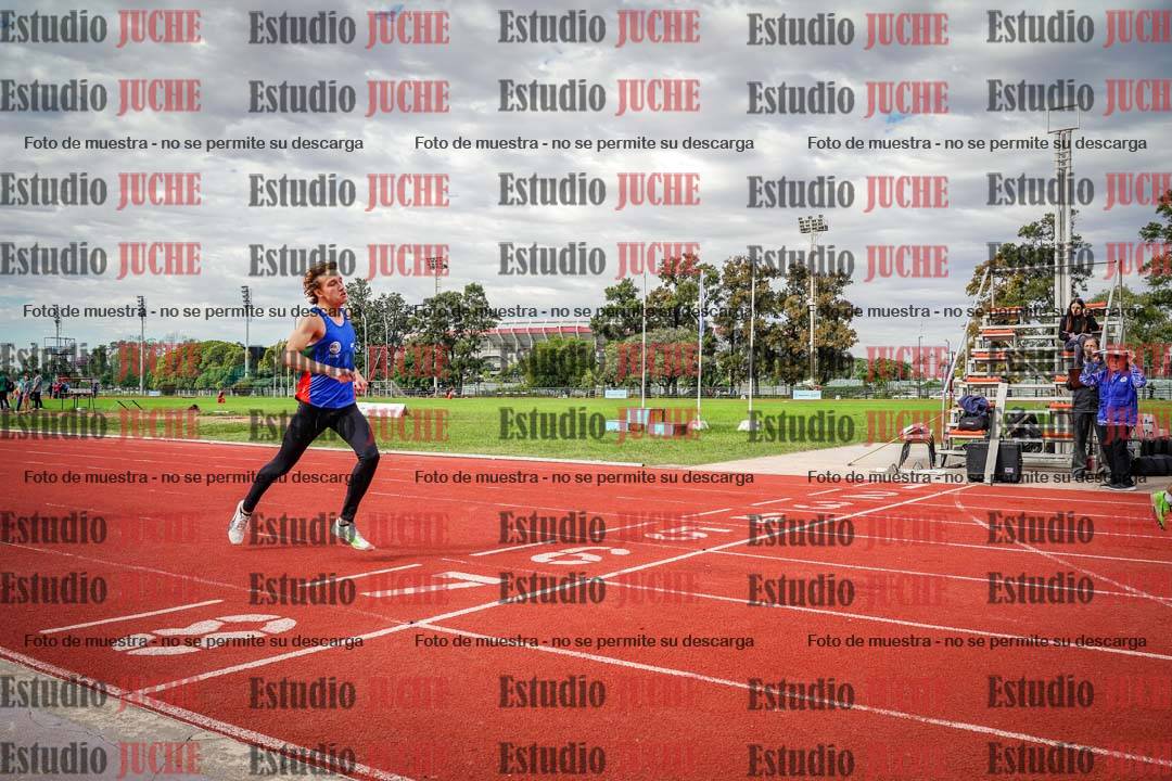 Fotos de los 400 m llanos de varones